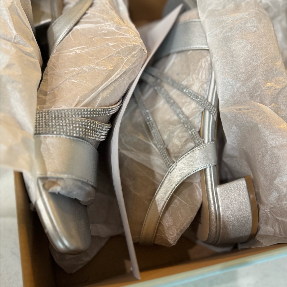Life Stride Silver Heeled Sandals